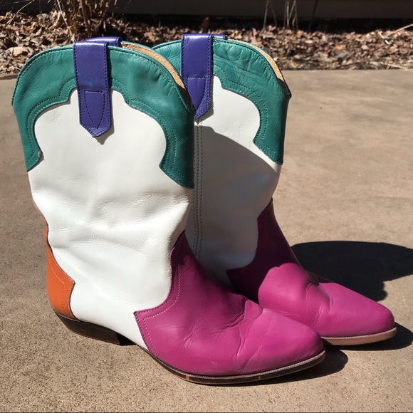 Westies Shoes - Rare vintage Westies colorblock cowboy boots 😍